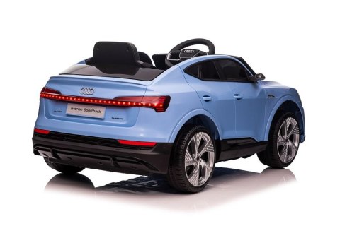 Auto Na Akumulator Audi E- Tron Niebieskie QLS-6688 LEAN CARS